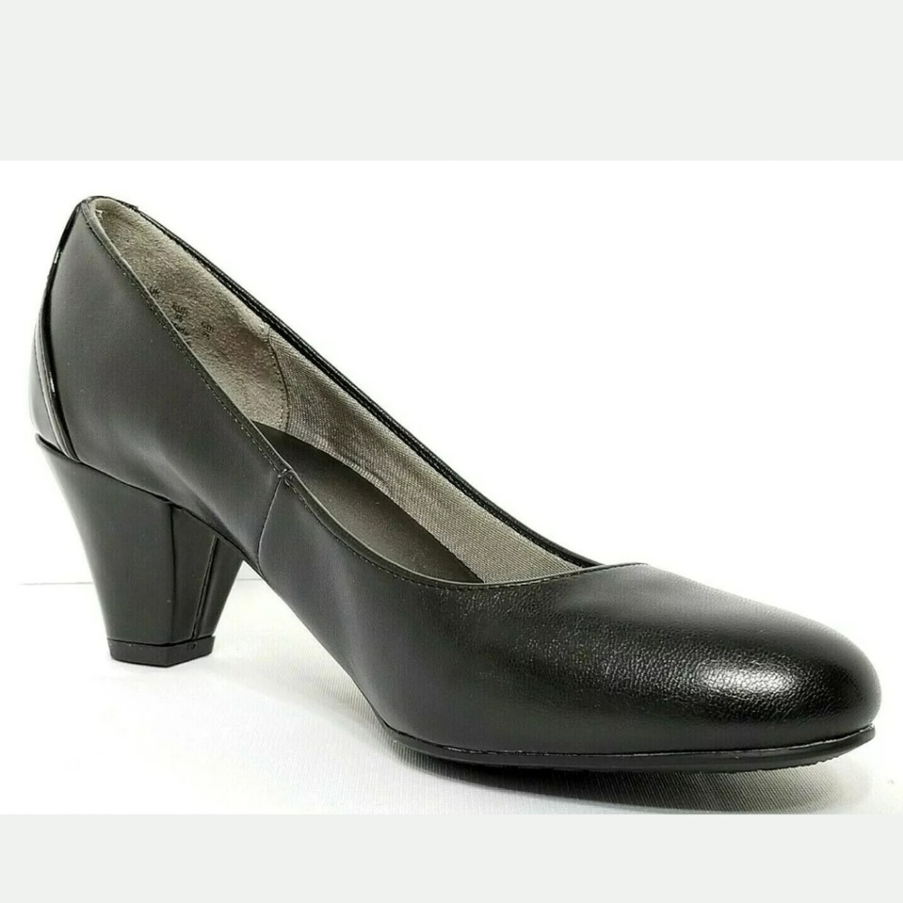 Life Stride Work Life Classic Heels NEW